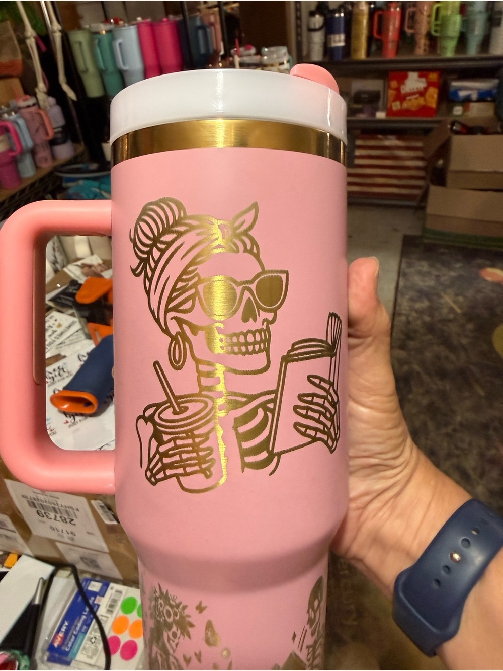 40oz Pink Stainless Travel Mug with Gold Skull Design - Unbranded